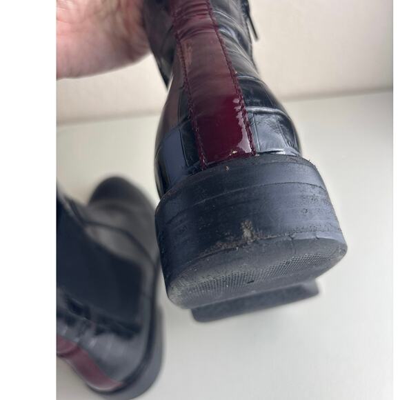 Jeffrey Campbell Edmond Black Lizard Chelsea Boot with Burgundy Accent Size 7.5 - Picture 10 of 13